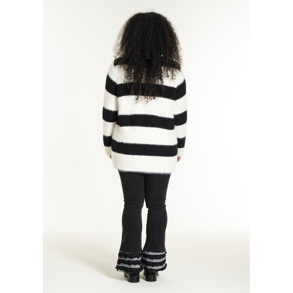 Studio SNoralise Sweater with stripes Sweater Black/White stripe