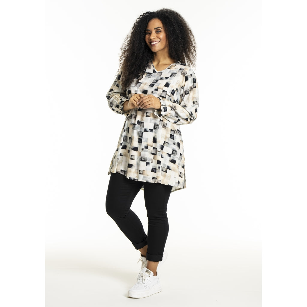 Studio STanja Tunic Tunic Sand melange mix boxes