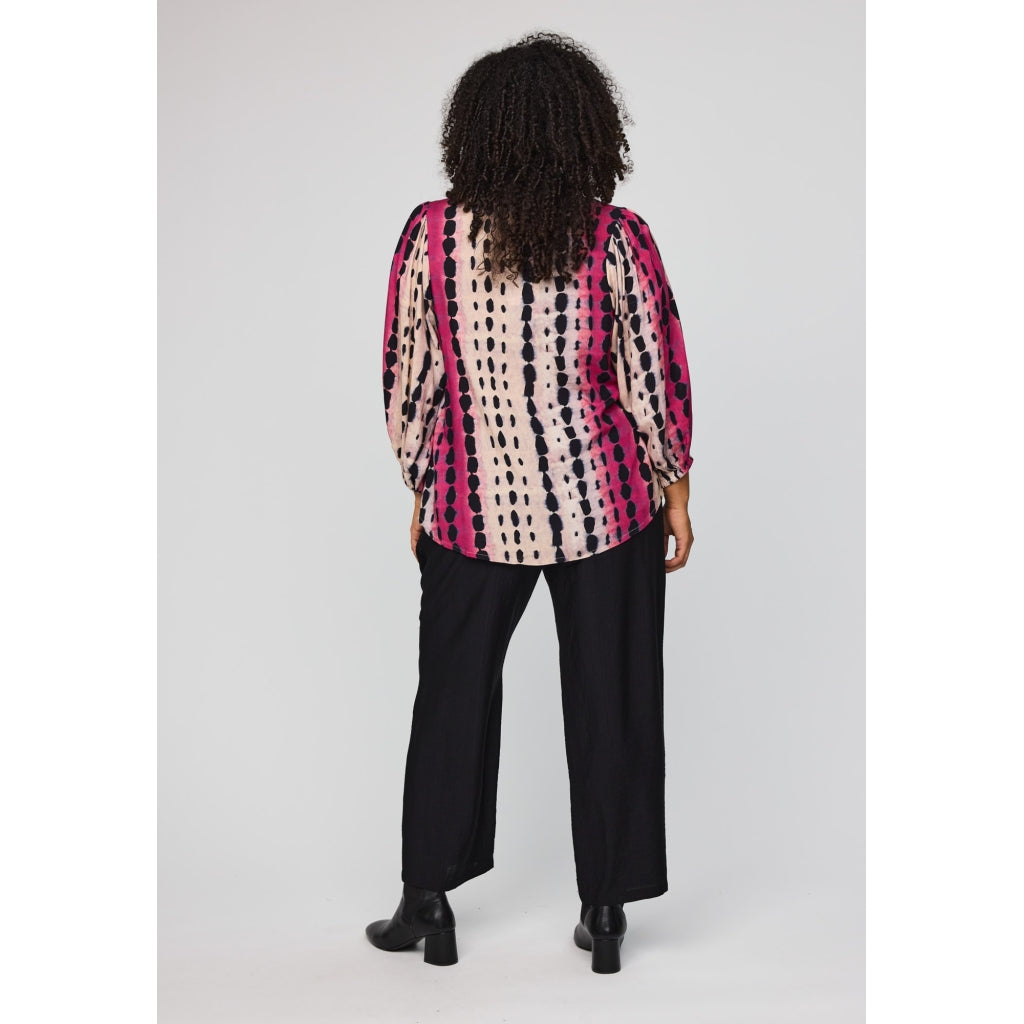 Studio STiff Shirt Shirt Pink black dot print